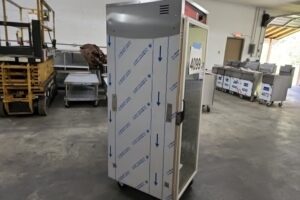 4099 Vulcan VHFA18 warming cabinet (1)