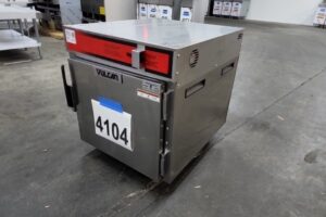 4104 Vulcan VBP5-1E1ZN warming cabinet (2)