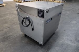 4104 Vulcan VBP5-1E1ZN warming cabinet (4)