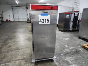4315 Vulcan VPT15 pass through warming cabinet (2)