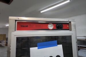 4100 Vulcan VHFA18 warming cabinet (3)