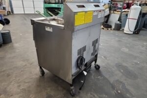 4200 Henny Penny EEF-242 FFXX double deep fryer with filtration (6)