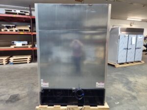4300 True 2-Door Freezer T49F(7)