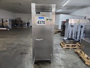 4370 Traulsen pass through warming cabinet RHF132WP-FHS (7)