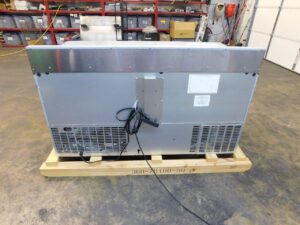 4482 Traulsen UHT60-ZCF-LR counter top refrigerator (3)