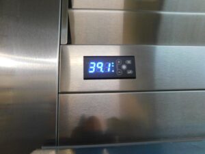 4483 Traulsen RR332LP roll-in refrigerator (6)