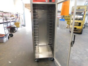 4506.04 Vulcan VHFA18 warming holding cabinet (4)