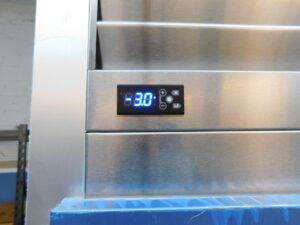 4471 Traulsen G22010 2- door freezer (1)