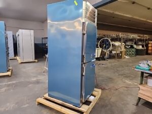 4611 Traulsen AH132WP Refrigerator (9)