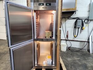 4613 Traulsen Warmer and Refrigerator AH132W (14)