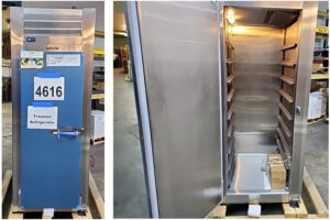 4616 Traulsen RHT132W refrigerator