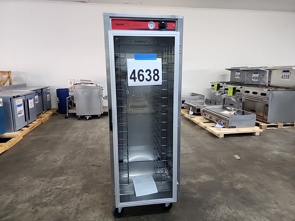4638 Vulcan VHFA18 warming cabinet (1)