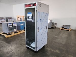 4638 Vulcan VHFA18 warming cabinet (3)