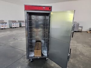 4639 Vulcan VBP15ES warming cabinet insulated (3)