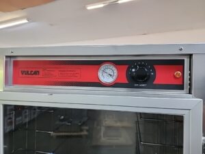 4640 Vulcan VHFA18 warming cabinet (1)