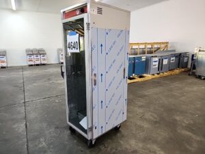 4640 Vulcan VHFA18 warming cabinet (2)