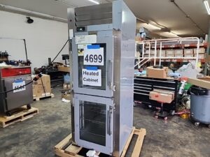 4699 Traulsen AHF132W-HHG warming cabinet (4)