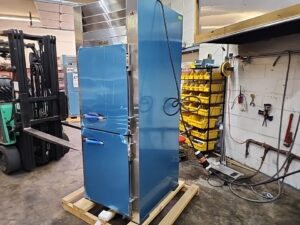 4703 Traulsen AHF132WP-HHG sheet pan warming cabinet pass through (8)