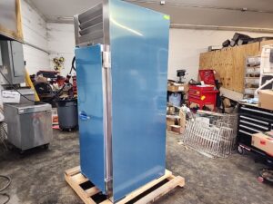4704 Traulsen AHF132WP-FHS warming cabinet pass through (8)