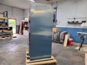 4716 Traulsen RH132WP refrigerator (8)