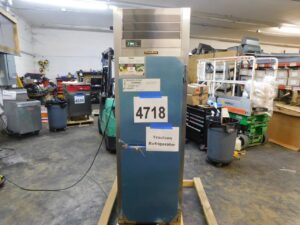 4718 Traulsen RHT132DUT-FHS Narrow single door refrigerator 1 (2)