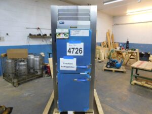 4726 Traulsen RHT132WPUT-HHS refrigerator (3)