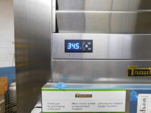 4726 Traulsen RHT132WPUT-HHS refrigerator (4)