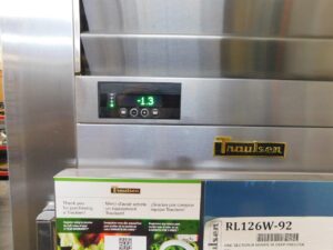 5049 Traulsen RLT126WUT-FUS Freezer (13)