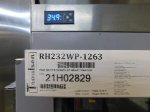 5059 Traulsen RHT232WPUT-HHG refrigerator (4)