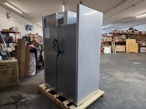 4430 Traulsen G20013 refrigerator (1)
