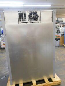 5072 Traulsen RDT232NUT-FHS refrigerator freezer (1)