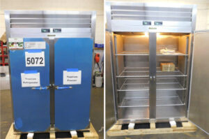 5072 Traulsen RDT232NUT-FHS refrigerator freezer
