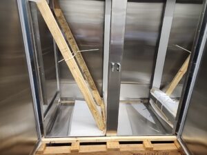 5075 Traulsen roll through AIH332LP-FHS warming cabinet (15)
