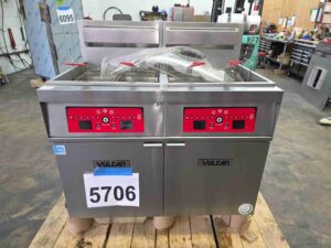 5706 Vulcan 2VK65CF-1 PowerFry5 deep fryer with filter (2)