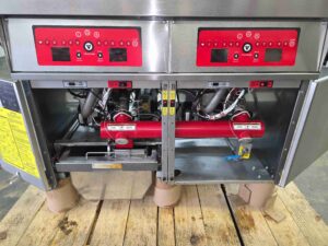 5706 Vulcan 2VK65CF-1 PowerFry5 deep fryer with filter (4)