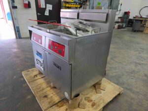 5706 Vulcan 2VK65CF-1 PowerFry5 deep fryer with filter (6)