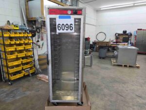 6096 Vulcan VHFA18 warming cabinet (2)