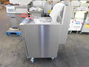 6120 Vulcan 1GR35M 1 deep fryer 4 6120 Vulcan 1GR35M-1 Fryer 6120 Vulcan 1GR35M-1 deep fryer (4)