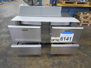 6141 Traulsen UPT6012-DD pre station refrigerator (6)