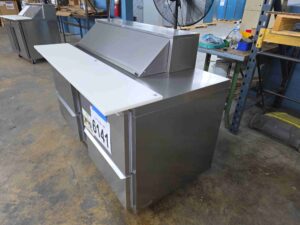 6141 Traulsen UPT6012-DD pre station refrigerator (7)