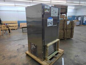 6142 Traulsen TBC13-24 Blast Chiller (1)