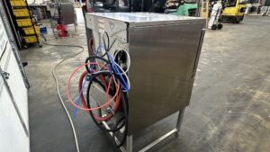 6146 Hobart LXGEPR-1 glass washer under counter (1)