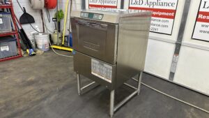 6146 Hobart LXGEPR-1 glass washer under counter (2)