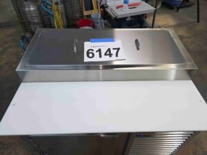 6147 traulsen TB046SL2S-1 prep station (3)
