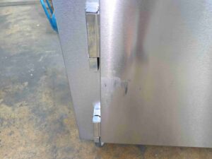 6147 traulsen TB046SL2S-1 prep station (6)