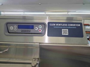 6157 Hobart CL44ENVL Conveyor dishwasher (12)