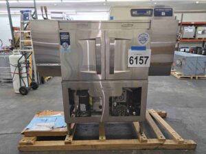 6157 Hobart CL44ENVL Conveyor dishwasher (2)