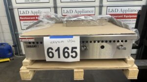 6165 Vulcan VCRG36-M1 manual gas griddle (5)