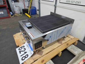 6218 Vulcan VACB25 radiant charbroiler (14)