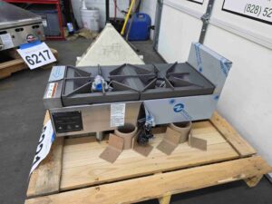 6221 Wolf AHP212-2 2-burner gas hot plate (6)